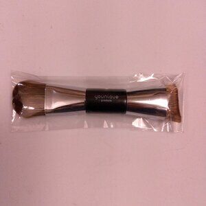Younique Products Contour Brush New In Package